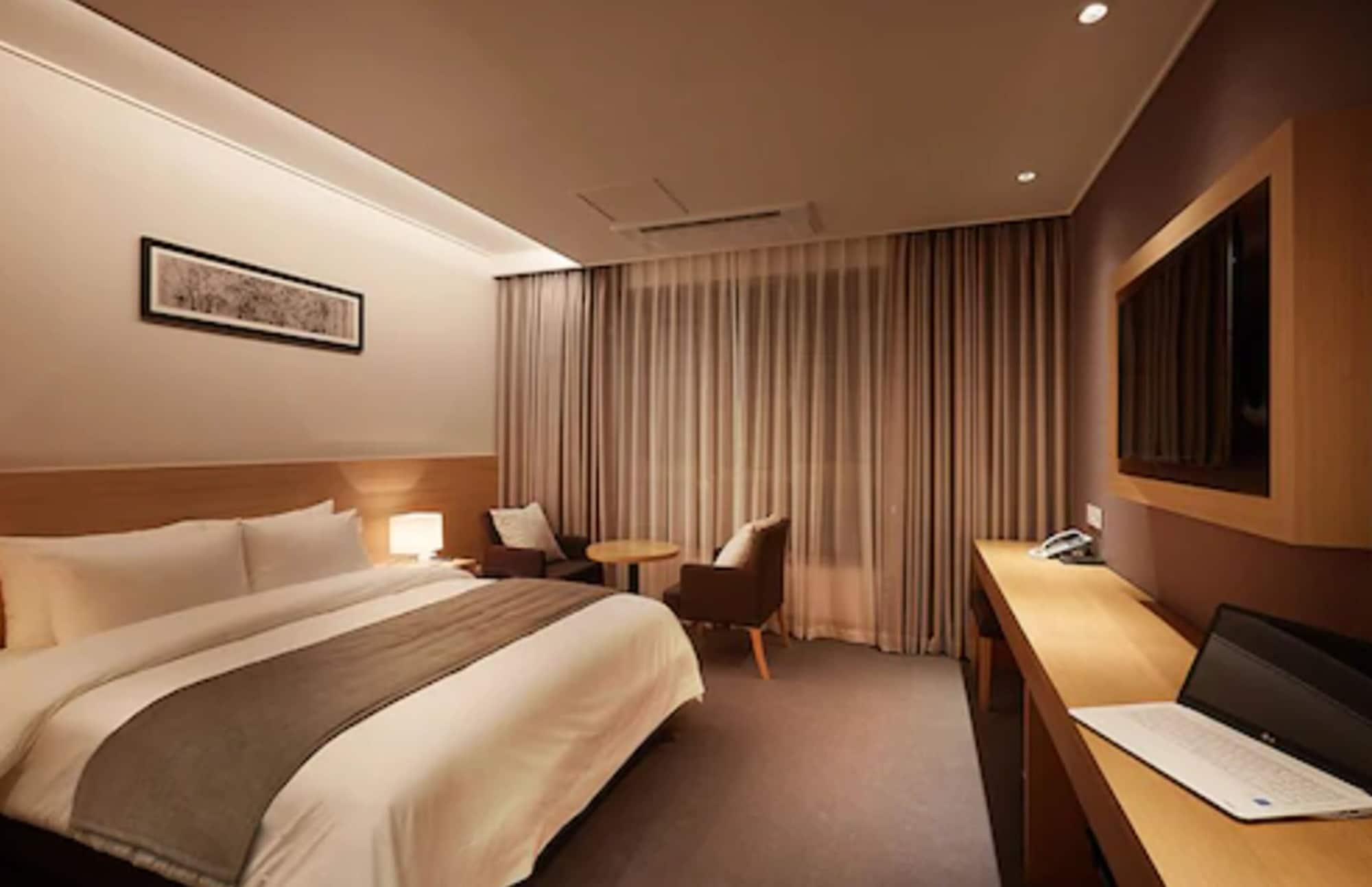 Osong H Hotel Sejong City Cheongju Exterior foto