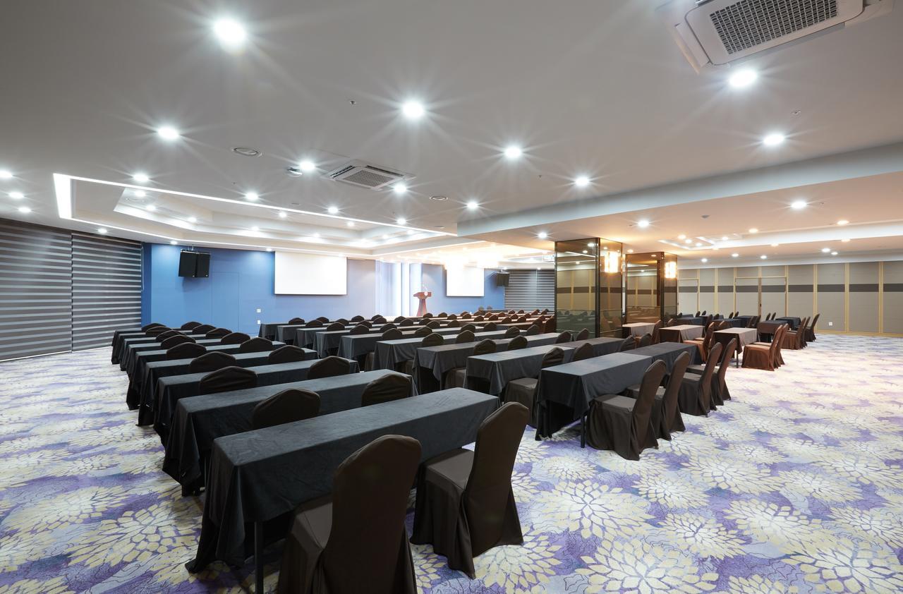 Osong H Hotel Sejong City Cheongju Exterior foto
