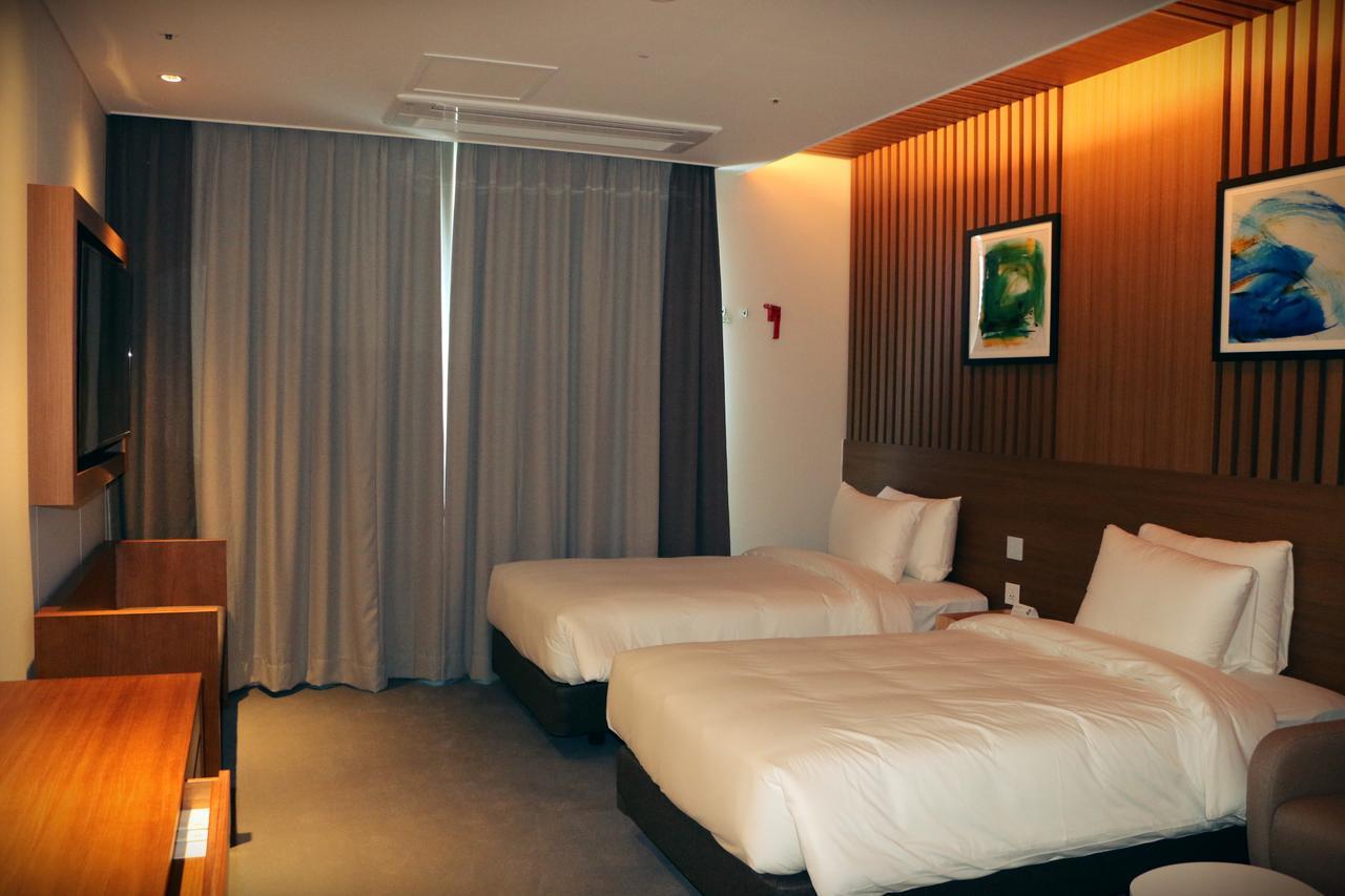 Osong H Hotel Sejong City Cheongju Exterior foto